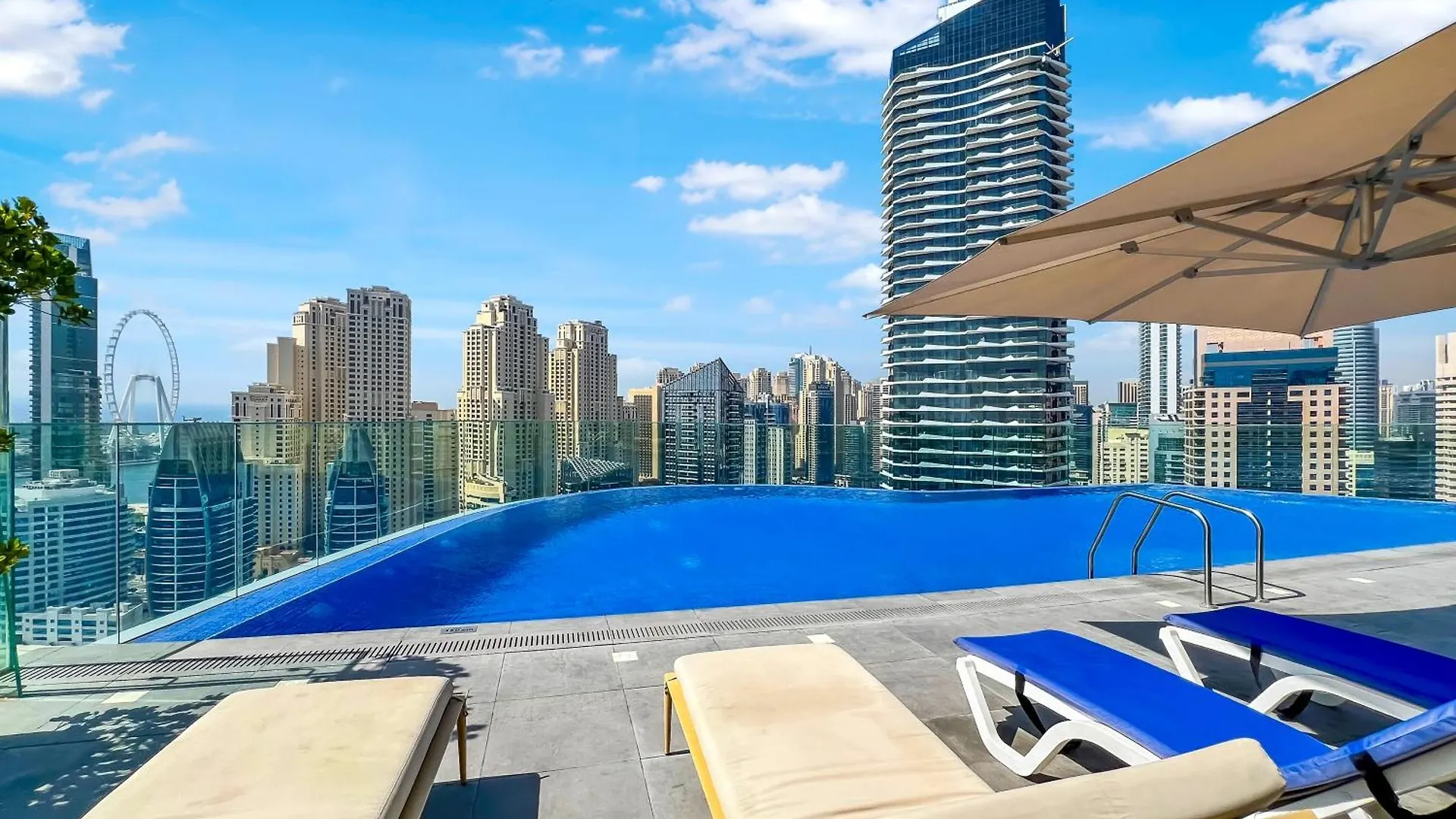 Fam Living - Stunning Modern Marina Apartment Dubai United Arab Emirates